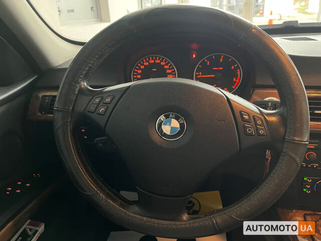 Сірий БМВ 318, об'ємом двигуна 2 л та пробігом 466 тис. км за 7500 $, фото 17 на Automoto.ua