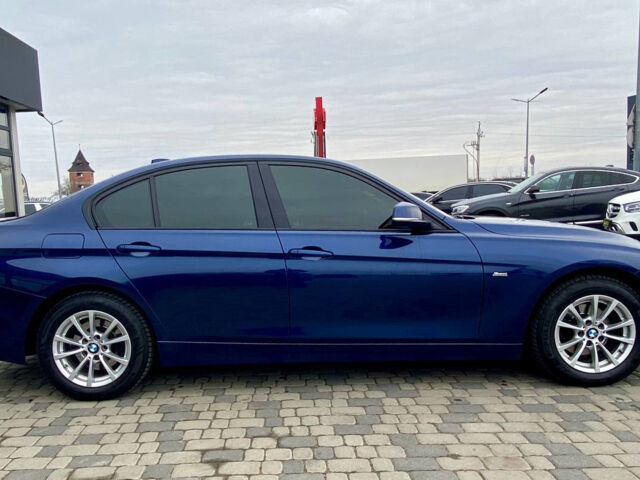 Синий БМВ 318, объемом двигателя 2 л и пробегом 203 тыс. км за 19000 $, фото 3 на Automoto.ua