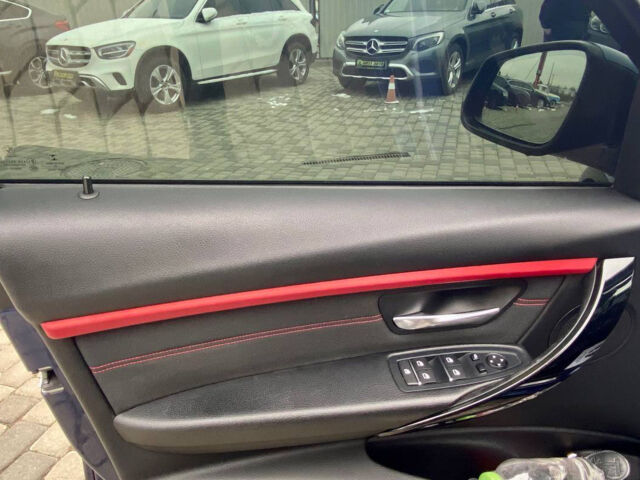 Синий БМВ 318, объемом двигателя 2 л и пробегом 203 тыс. км за 19000 $, фото 9 на Automoto.ua