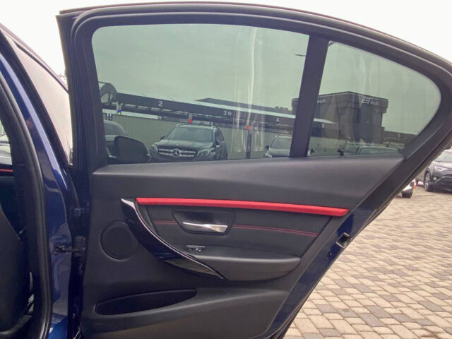 Синий БМВ 318, объемом двигателя 2 л и пробегом 203 тыс. км за 19000 $, фото 18 на Automoto.ua