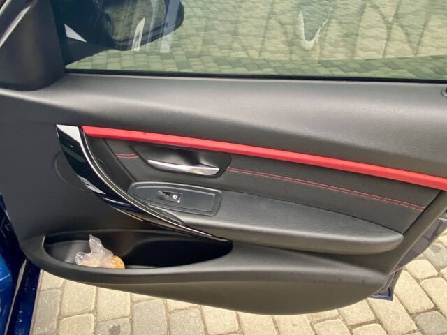 Синий БМВ 318, объемом двигателя 2 л и пробегом 203 тыс. км за 19000 $, фото 23 на Automoto.ua