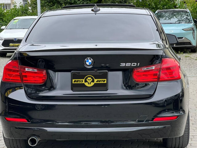 Черный БМВ 320, объемом двигателя 2 л и пробегом 177 тыс. км за 15900 $, фото 3 на Automoto.ua