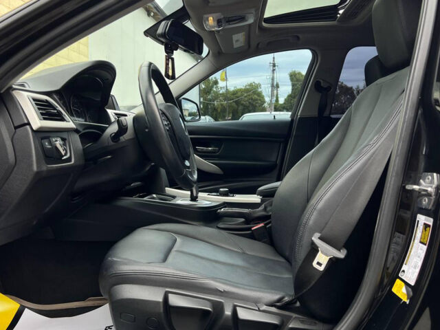 Черный БМВ 320, объемом двигателя 2 л и пробегом 177 тыс. км за 15900 $, фото 9 на Automoto.ua