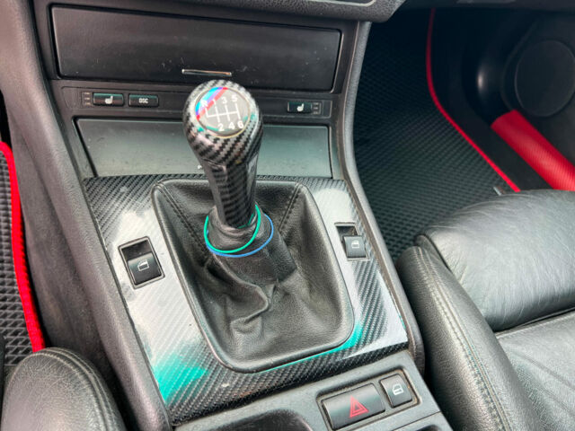 Чорний БМВ 320, об'ємом двигуна 2 л та пробігом 331 тис. км за 3990 $, фото 26 на Automoto.ua