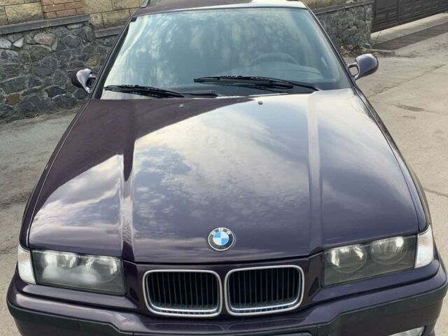 Фіолетовий БМВ 320, об'ємом двигуна 2 л та пробігом 310 тис. км за 5100 $, фото 5 на Automoto.ua