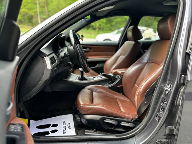 Серый БМВ 320, объемом двигателя 2 л и пробегом 235 тыс. км за 6900 $, фото 7 на Automoto.ua