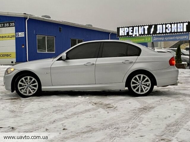 Сірий БМВ 320, об'ємом двигуна 2 л та пробігом 140 тис. км за 10416 $, фото 14 на Automoto.ua