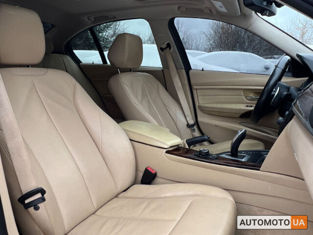 Белый БМВ 320и, объемом двигателя 2 л и пробегом 180 тыс. км за 13600 $, фото 8 на Automoto.ua