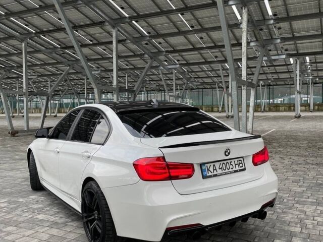 Белый БМВ 320и, объемом двигателя 2 л и пробегом 0 тыс. км за 13800 $, фото 6 на Automoto.ua