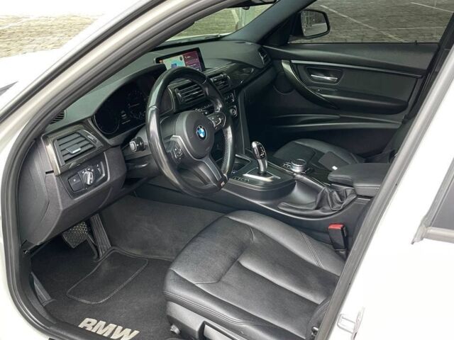 Белый БМВ 320и, объемом двигателя 2 л и пробегом 0 тыс. км за 13800 $, фото 1 на Automoto.ua