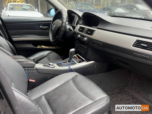 Черный БМВ 325, объемом двигателя 3 л и пробегом 327 тыс. км за 7800 $, фото 12 на Automoto.ua
