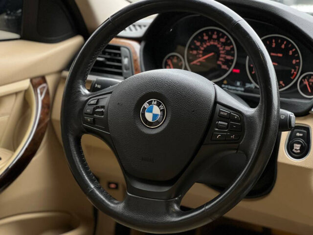 Білий БМВ 328, об'ємом двигуна 2 л та пробігом 140 тис. км за 12900 $, фото 9 на Automoto.ua