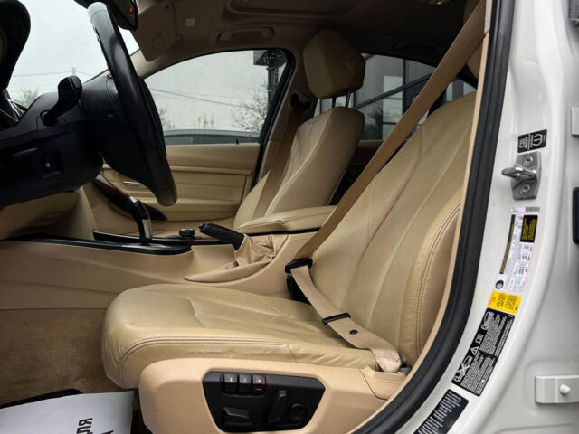 Білий БМВ 328, об'ємом двигуна 2 л та пробігом 140 тис. км за 12900 $, фото 7 на Automoto.ua