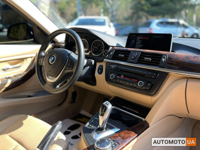 Белый БМВ 328, объемом двигателя 2 л и пробегом 147 тыс. км за 17000 $, фото 9 на Automoto.ua