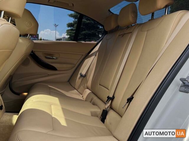 Белый БМВ 328, объемом двигателя 2 л и пробегом 134 тыс. км за 14300 $, фото 9 на Automoto.ua