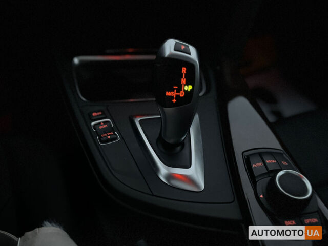 Чорний БМВ 328, об'ємом двигуна 2 л та пробігом 121 тис. км за 15690 $, фото 22 на Automoto.ua