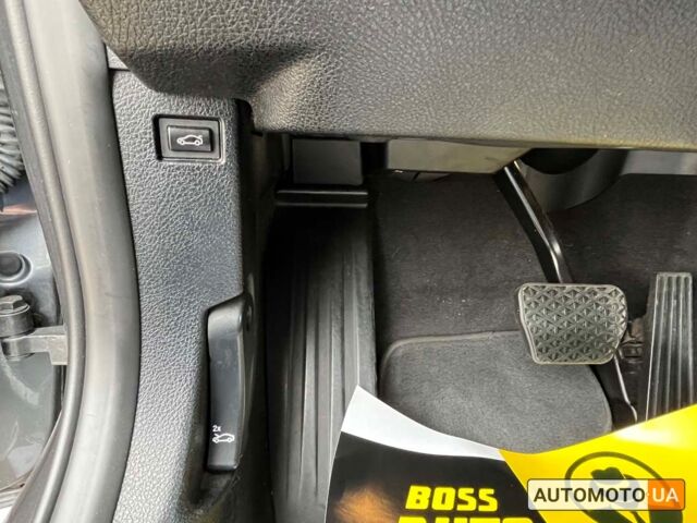 Сірий БМВ 328, об'ємом двигуна 2 л та пробігом 143 тис. км за 16500 $, фото 20 на Automoto.ua