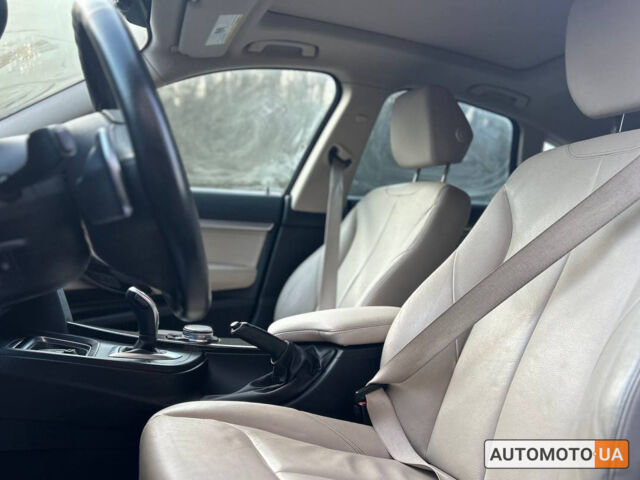 Синий БМВ 328, объемом двигателя 2 л и пробегом 92 тыс. км за 16500 $, фото 9 на Automoto.ua