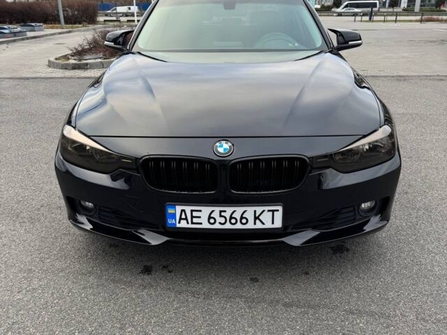 Черный БМВ 328i, объемом двигателя 2 л и пробегом 0 тыс. км за 9900 $, фото 6 на Automoto.ua