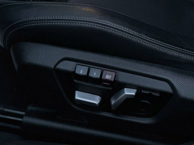 Белый БМВ 330, объемом двигателя 2 л и пробегом 112 тыс. км за 22999 $, фото 9 на Automoto.ua