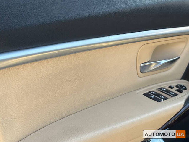 Черный БМВ 330, объемом двигателя 2 л и пробегом 55 тыс. км за 24500 $, фото 7 на Automoto.ua