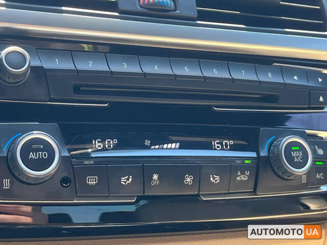 Черный БМВ 330, объемом двигателя 2 л и пробегом 55 тыс. км за 24500 $, фото 15 на Automoto.ua