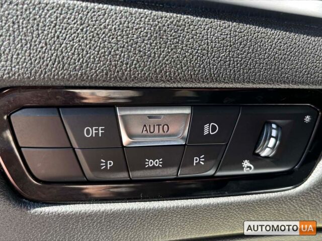 Черный БМВ 330, объемом двигателя 2 л и пробегом 140 тыс. км за 30000 $, фото 9 на Automoto.ua