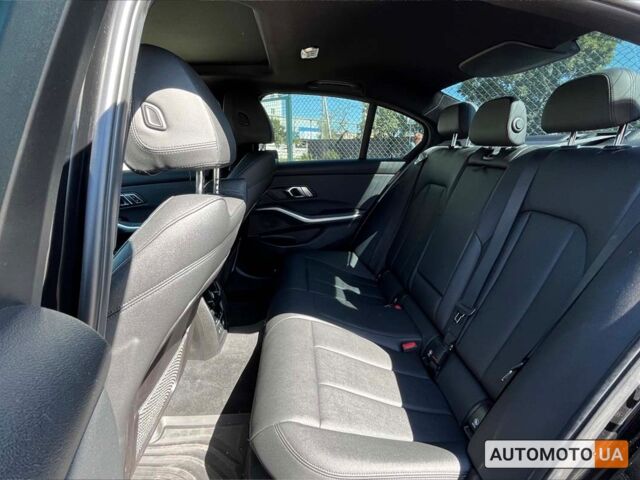 Черный БМВ 330, объемом двигателя 2 л и пробегом 140 тыс. км за 30000 $, фото 16 на Automoto.ua