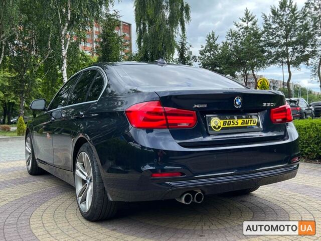 Синій БМВ 330, об'ємом двигуна 2 л та пробігом 95 тис. км за 21700 $, фото 4 на Automoto.ua