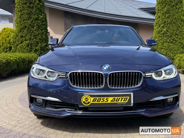 Синій БМВ 330, об'ємом двигуна 2 л та пробігом 110 тис. км за 19700 $, фото 1 на Automoto.ua