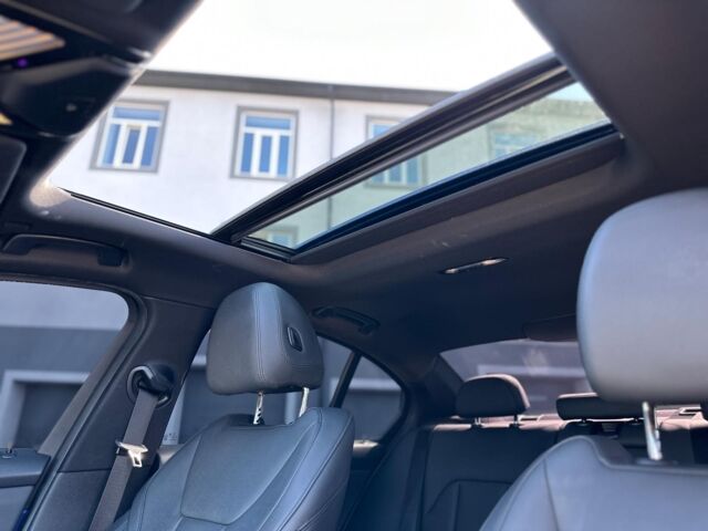 Синий БМВ 330, объемом двигателя 2 л и пробегом 79 тыс. км за 35490 $, фото 28 на Automoto.ua