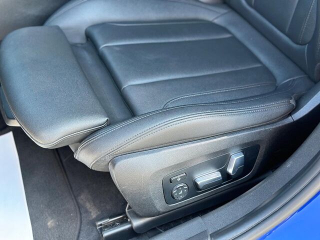 Синий БМВ 330, объемом двигателя 2 л и пробегом 79 тыс. км за 35490 $, фото 31 на Automoto.ua