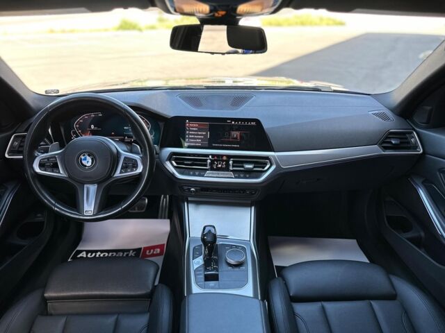 Синий БМВ 330, объемом двигателя 2 л и пробегом 79 тыс. км за 35490 $, фото 43 на Automoto.ua