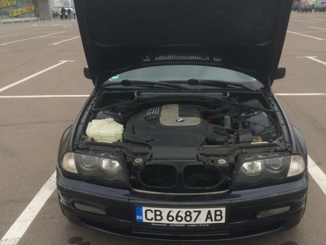 Синий БМВ 330, объемом двигателя 3 л и пробегом 300 тыс. км за 3300 $, фото 6 на Automoto.ua