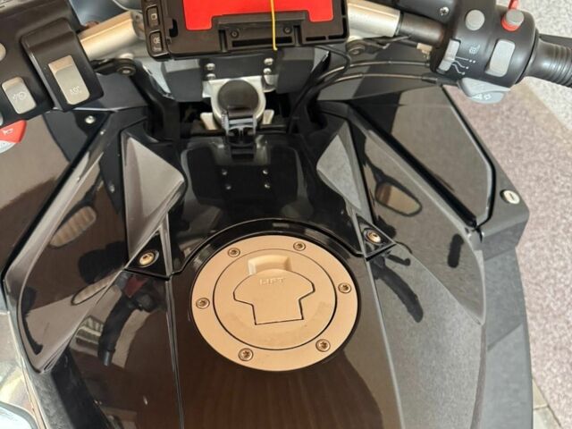 БМВ 3302, объемом двигателя 1.2 л и пробегом 0 тыс. км за 7500 $, фото 18 на Automoto.ua