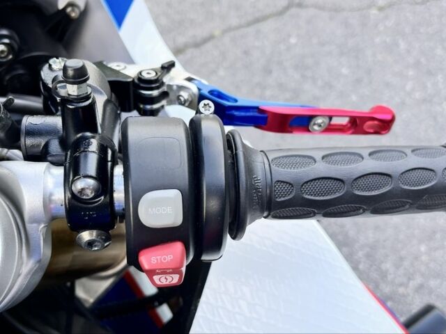 БМВ 3302, объемом двигателя 1 л и пробегом 0 тыс. км за 11700 $, фото 10 на Automoto.ua