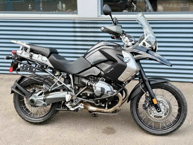 БМВ 3302, объемом двигателя 1.2 л и пробегом 0 тыс. км за 8500 $, фото 2 на Automoto.ua