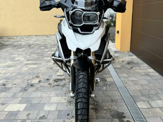 БМВ 3302, объемом двигателя 1.17 л и пробегом 0 тыс. км за 12990 $, фото 11 на Automoto.ua