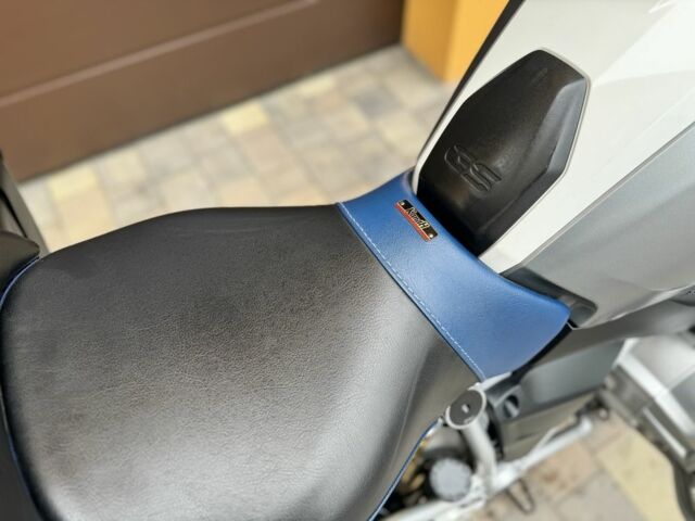 БМВ 3302, объемом двигателя 1.17 л и пробегом 0 тыс. км за 12990 $, фото 15 на Automoto.ua