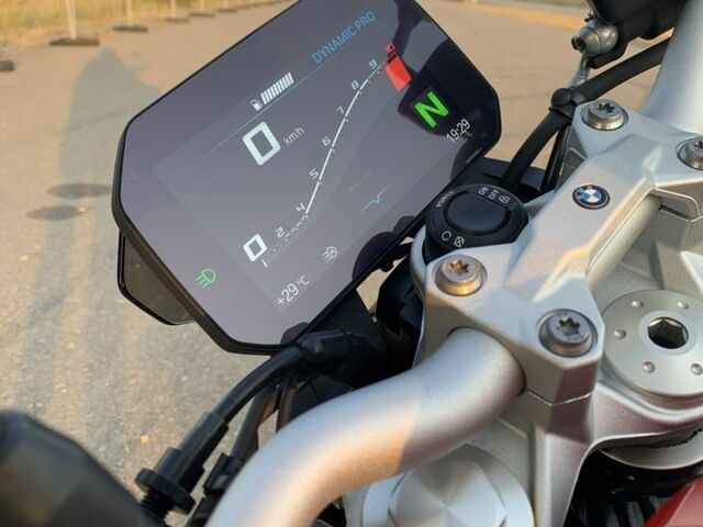 БМВ 3302, об'ємом двигуна 0.9 л та пробігом 0 тис. км за 8800 $, фото 14 на Automoto.ua