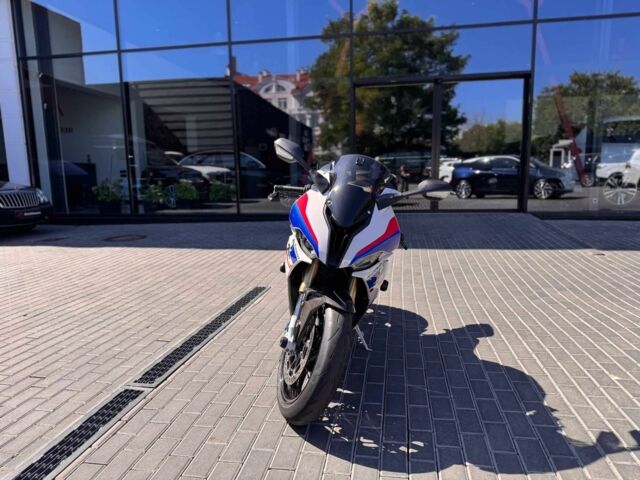БМВ 3302, об'ємом двигуна 1 л та пробігом 0 тис. км за 23999 $, фото 6 на Automoto.ua