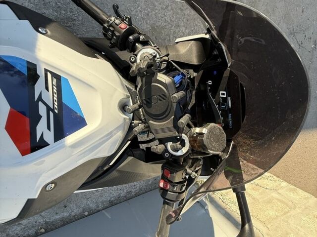 БМВ 3302, об'ємом двигуна 1 л та пробігом 0 тис. км за 23000 $, фото 13 на Automoto.ua