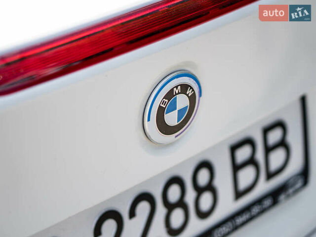 Белый БМВ 4 Серия, объемом двигателя 3 л и пробегом 115 тыс. км за 28500 $, фото 36 на Automoto.ua