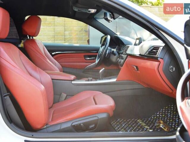 Белый БМВ 4 Серия, объемом двигателя 2 л и пробегом 134 тыс. км за 18999 $, фото 41 на Automoto.ua