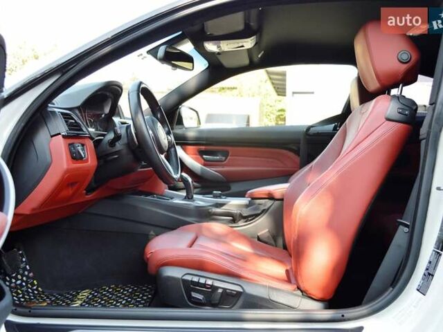 Белый БМВ 4 Серия, объемом двигателя 2 л и пробегом 134 тыс. км за 18999 $, фото 18 на Automoto.ua