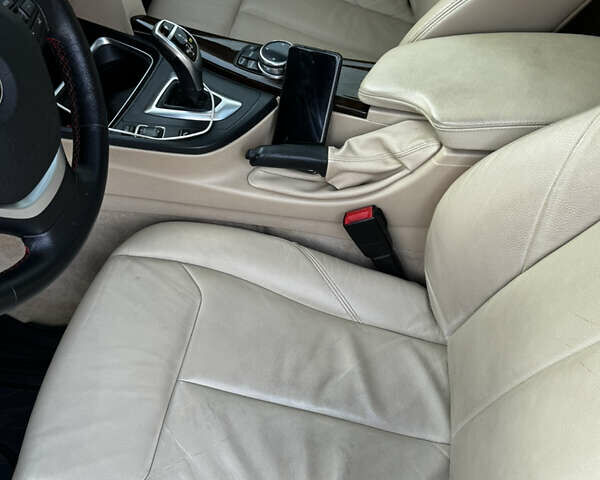 Білий БМВ 4 Серія, об'ємом двигуна 2 л та пробігом 179 тис. км за 15200 $, фото 11 на Automoto.ua