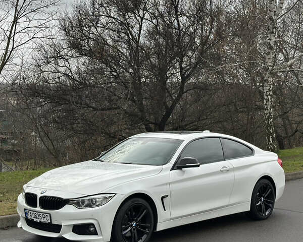 Белый БМВ 4 Серия, объемом двигателя 2 л и пробегом 155 тыс. км за 15900 $, фото 2 на Automoto.ua