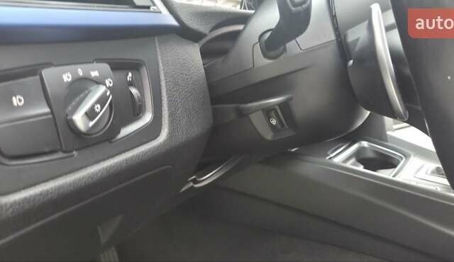 Белый БМВ 4 Серия, объемом двигателя 2 л и пробегом 171 тыс. км за 15700 $, фото 13 на Automoto.ua