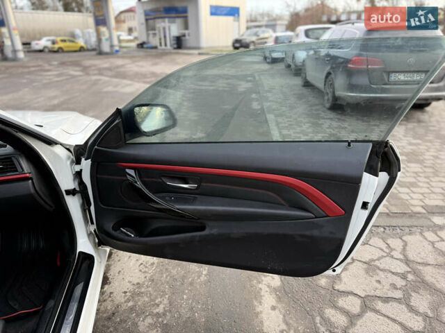 Білий БМВ 4 Серія, об'ємом двигуна 2 л та пробігом 246 тис. км за 8800 $, фото 19 на Automoto.ua