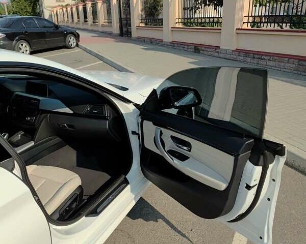 Белый БМВ 4 Серия, объемом двигателя 2 л и пробегом 302 тыс. км за 15500 $, фото 54 на Automoto.ua